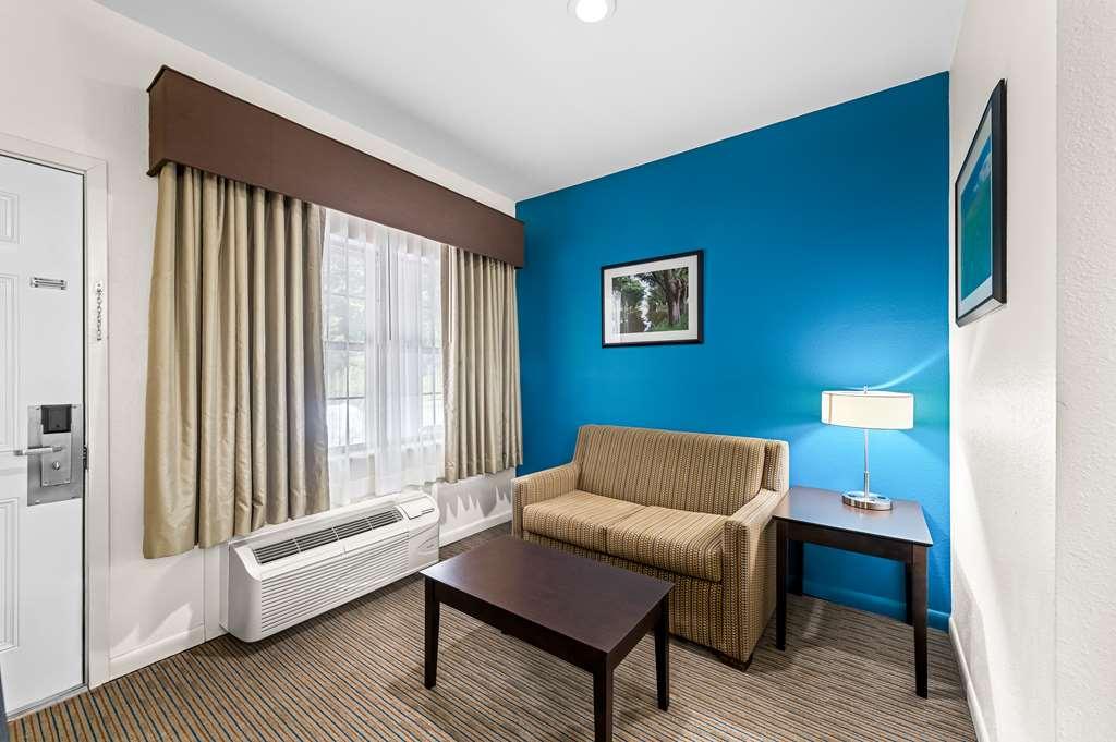 Best Western Delhi Inn Habitación foto
